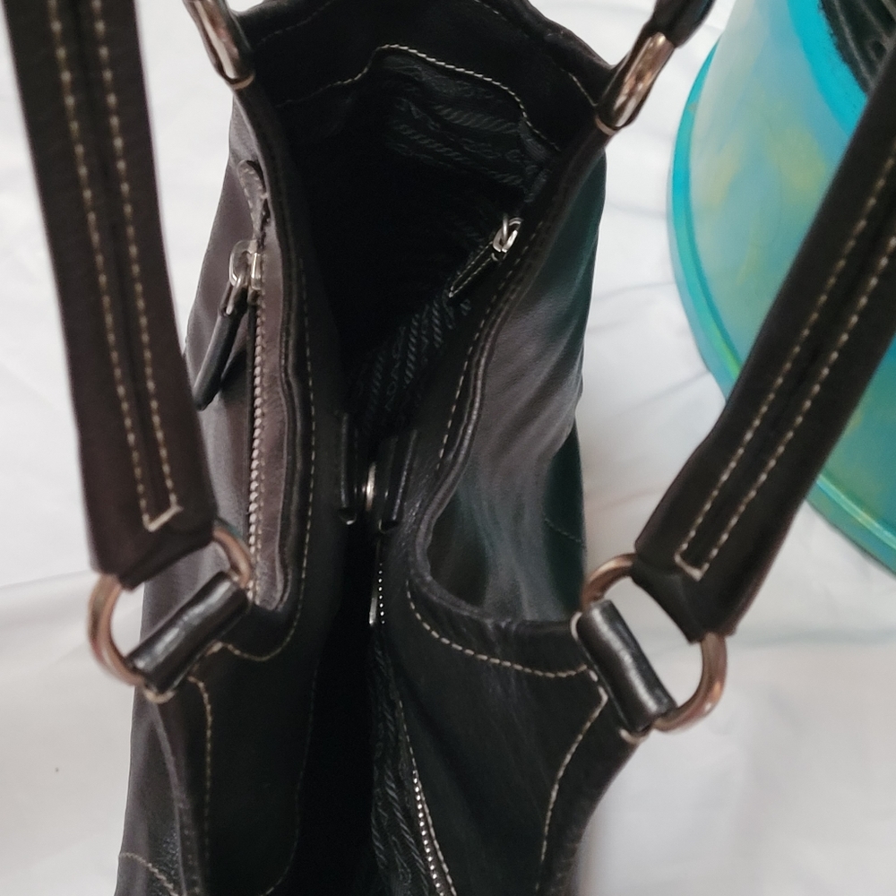 PRADA Vitello Daino Black Leather Shoulder Bag - Picture 6 of 12